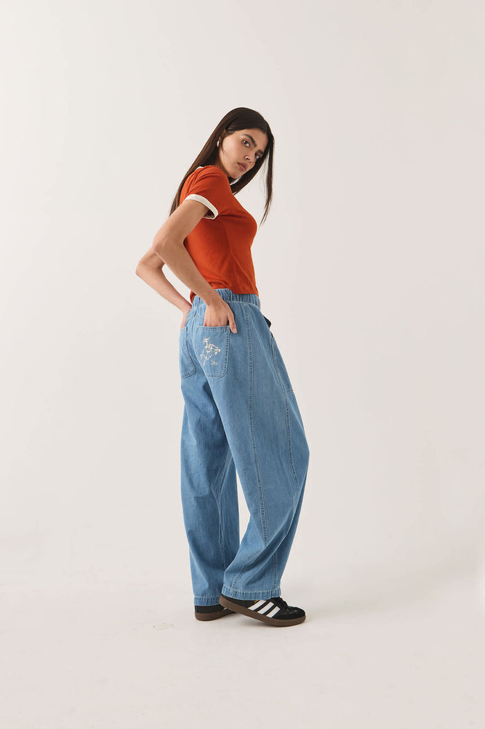 Women's Utility Everyday Barrel Pant in the color Light Stone Wash - Additional Fit image