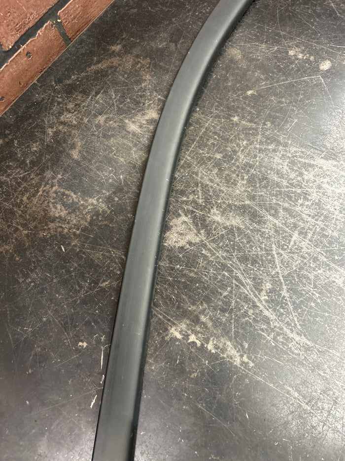 11-21 Jeep Grand Cherokee SRT8 Front LH Door Window Frame Molding Trim W/Speaker