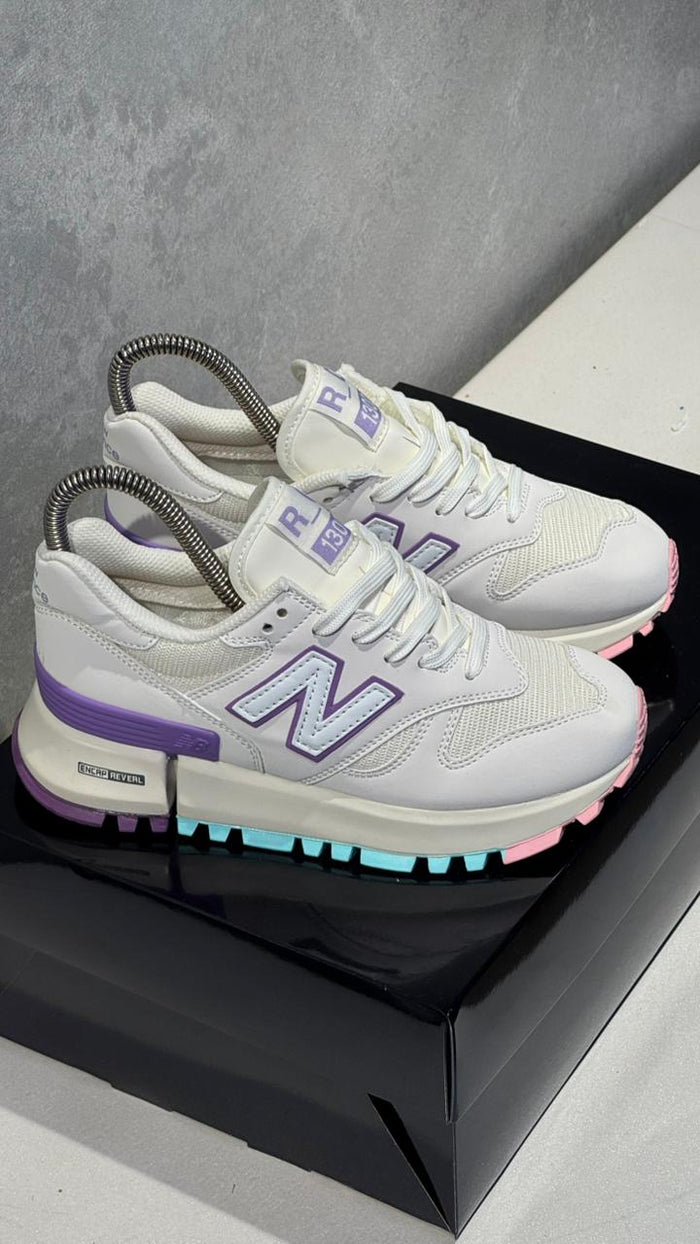 NEW BALANCE 1300 BLANCO MORADO