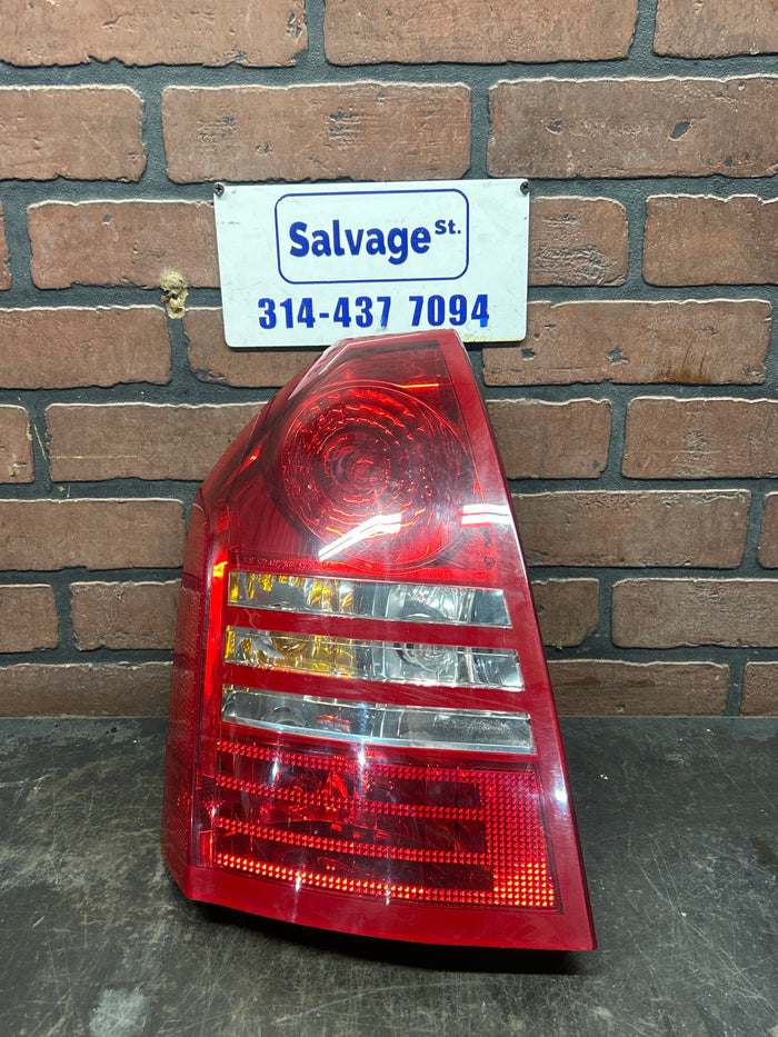 2005-2007 Chrysler 300 SRT8 Rear Driver Left Side Tail Light OEM 04805853AC