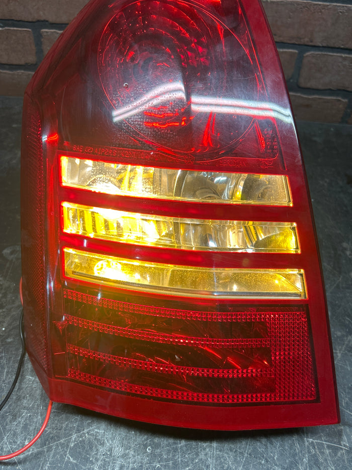 2005-2007 Chrysler 300 SRT8 Rear Driver Left Side Tail Light OEM 04805853AC