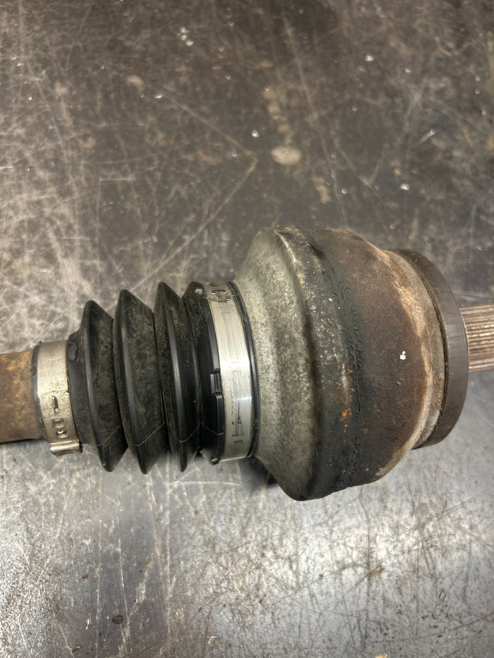 2005-2008 SRT8 Chrysler 300C/Charger/Challenger/Magnum Right CV Axle Shaft OEM