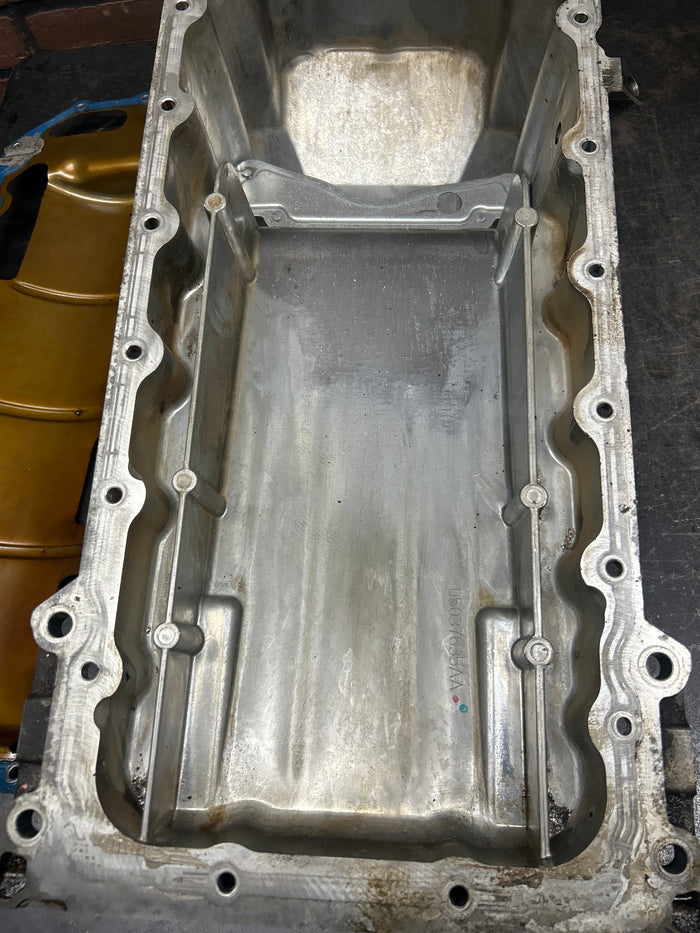 2005-2023 CHRYSLER 300C/CHARGER/CHALLENGER OEM  5.7-6.1-6.4 ENGINE MOTOR OIL PAN