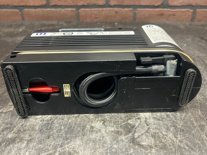 2006-2008 CHRYSLER 300C SRT8 OEM EMERGENCY TIRE INFLATOR COMPRESSOR PUMP OEM