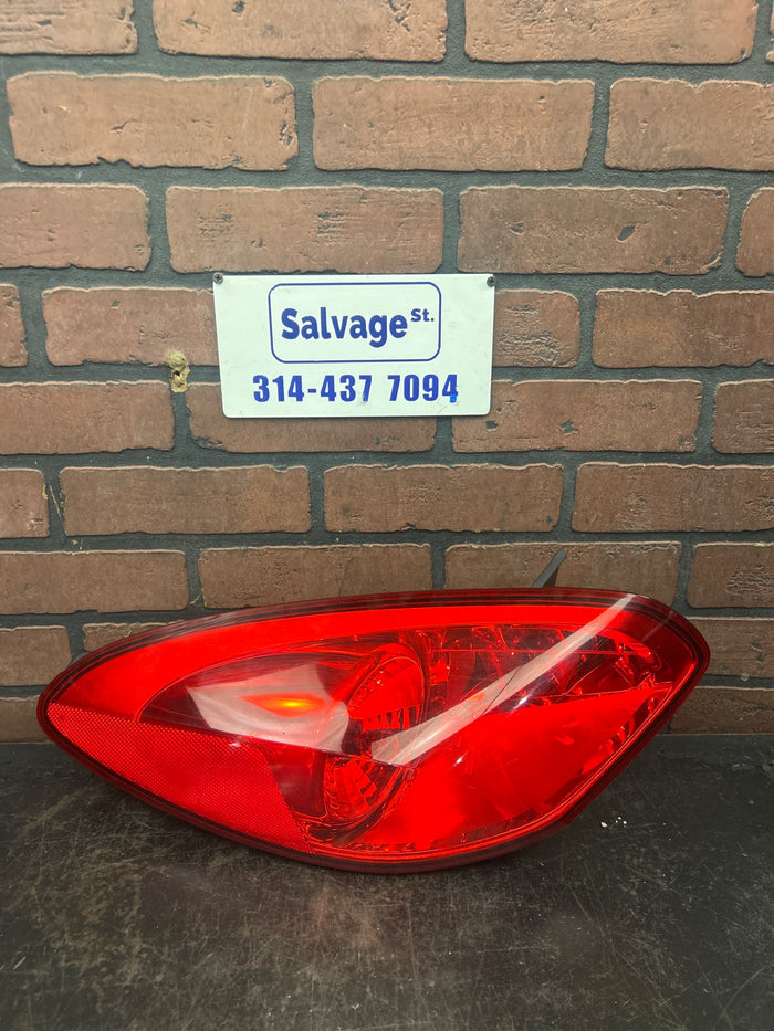 2006-2009 Pontiac Solstice Rear Left Side Tail Light Taillight Brake Lamp OEM
