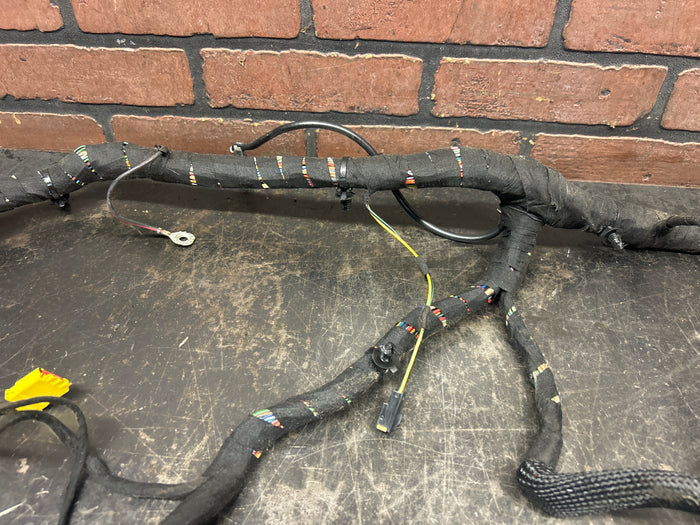 2007 CHRYSLER 300C INSTRUMENT PANEL DASHBOARD DASH WIRE WIRING HARNESS OEM
