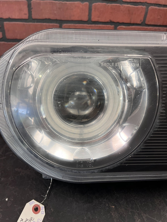 2008-2014 Dodge Challenger SRT Passenger RH Side Headlight OEM XENON/HID