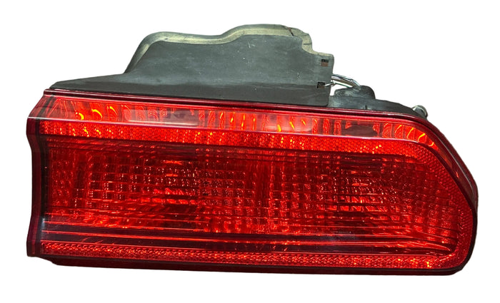 2008-2014 Dodge Challenger SRT Rear Passenger RH Side Outer Tail Light Assembly