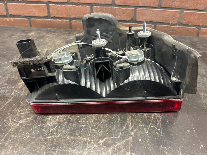 2008-2014 Dodge Challenger SRT Rear Passenger RH Side Outer Tail Light Assembly
