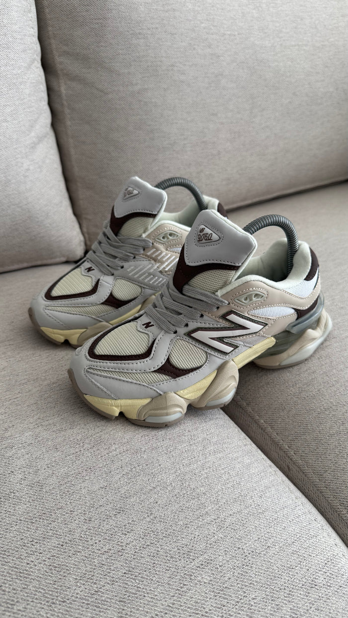 NEW BALANCE 9060 BEIGE CAFE