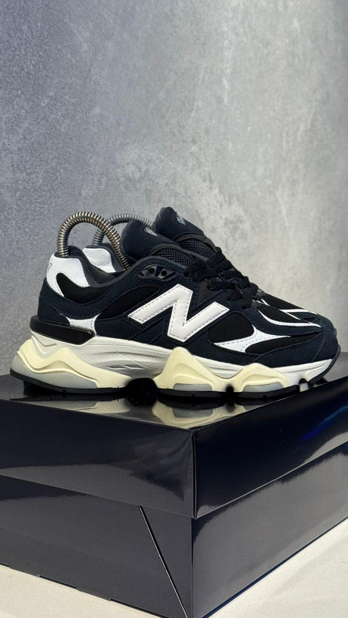 NEW BALANCE 9060 GRIS NEGRO