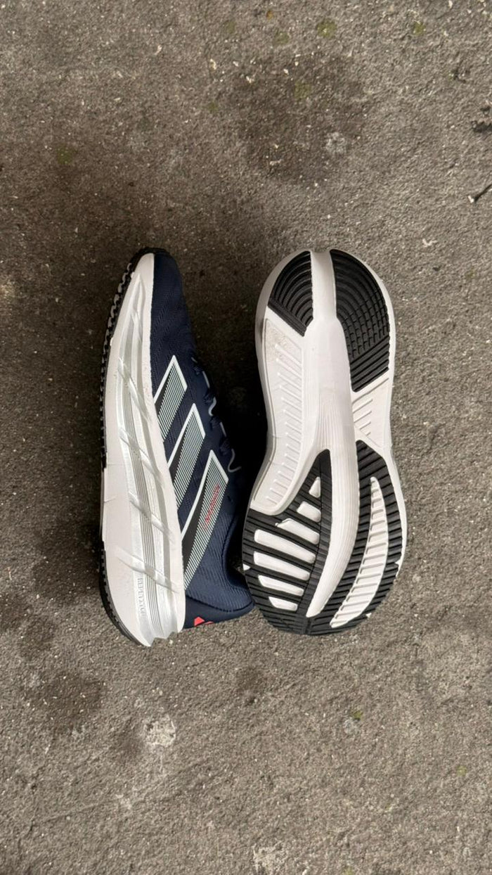 ADIDAS ADISTAR 2026 AZUL TURQUIS