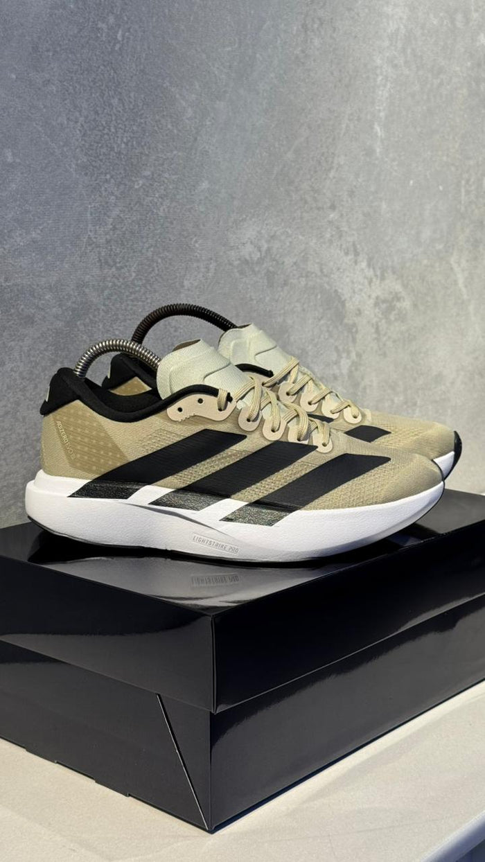 ADIZERO BEIGE NEGRO
