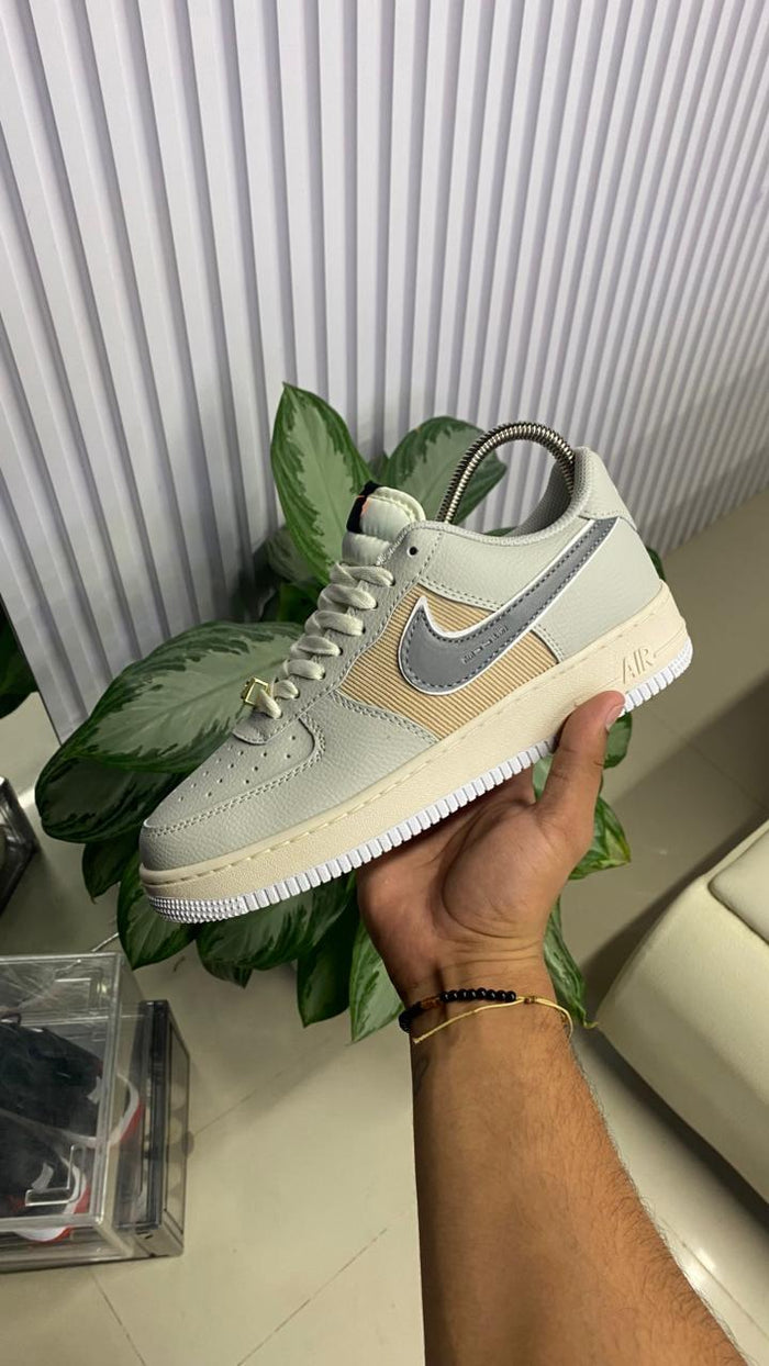 AF1 BEIGE BLANCO