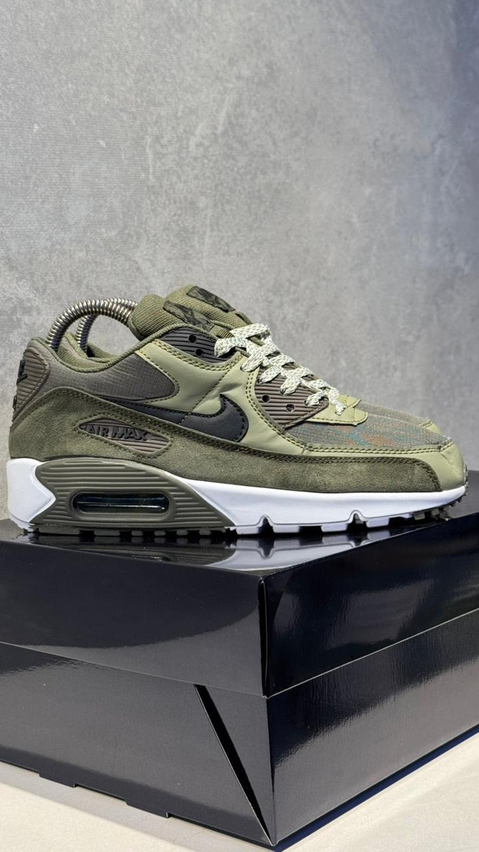 NIKE AIR MAX 90 VERDE MILITAR