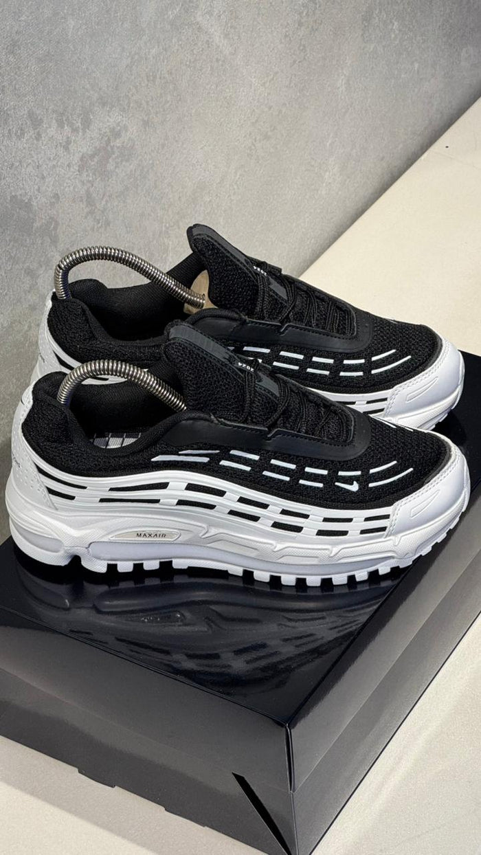 NIKE AIR MAX LT NEGRO BLANCO PROMO
