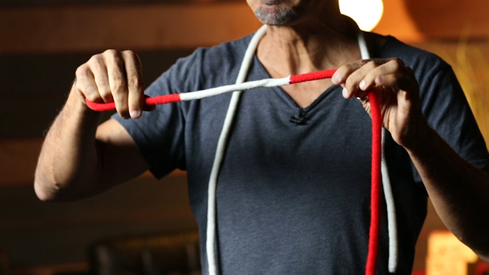 Amazing Acrobatic Knot with extra knot - Red and White Version - (Gimmicks and Online Instructions)