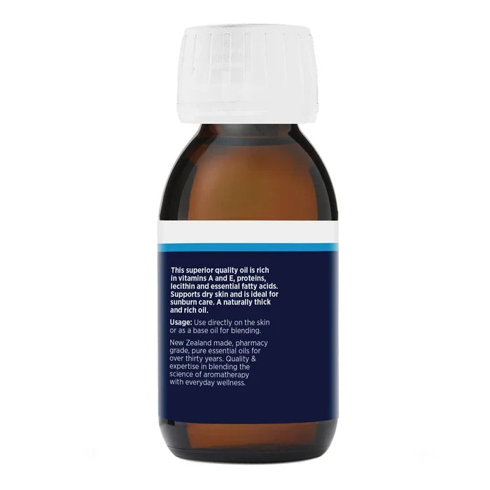 Bottle of avocado oil with a blue label showing usage instructions and product information.