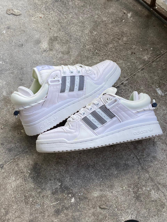ADIDAS BAD BUNNY BLANCO