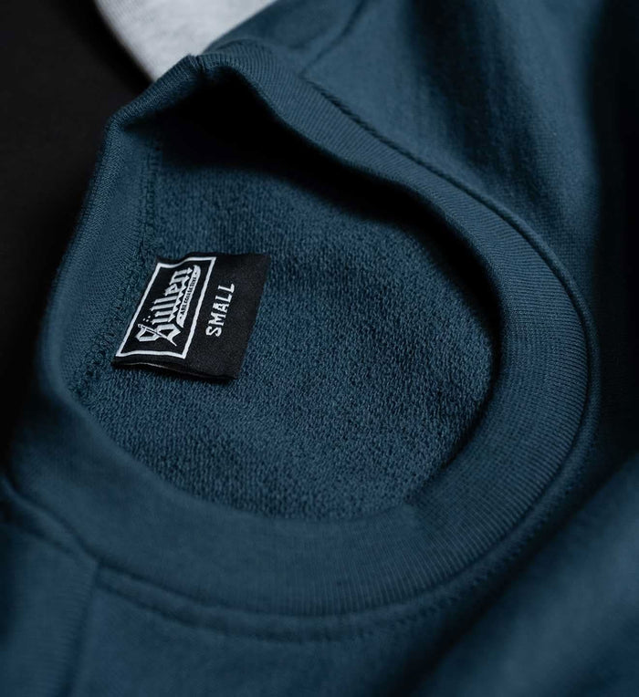 BADGE-CREW-FLEECE-DETAIL3 - Sullen