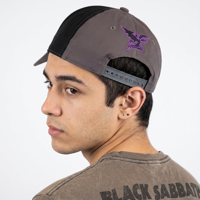 BLACK SABBATH - WAVY LOGO - Baseball Cap Black, Grey (2-Tone)