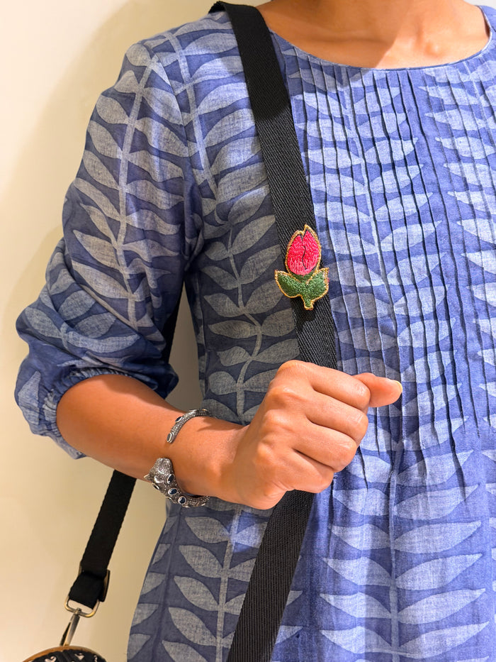 Blooming Tulip Brooch - Pink