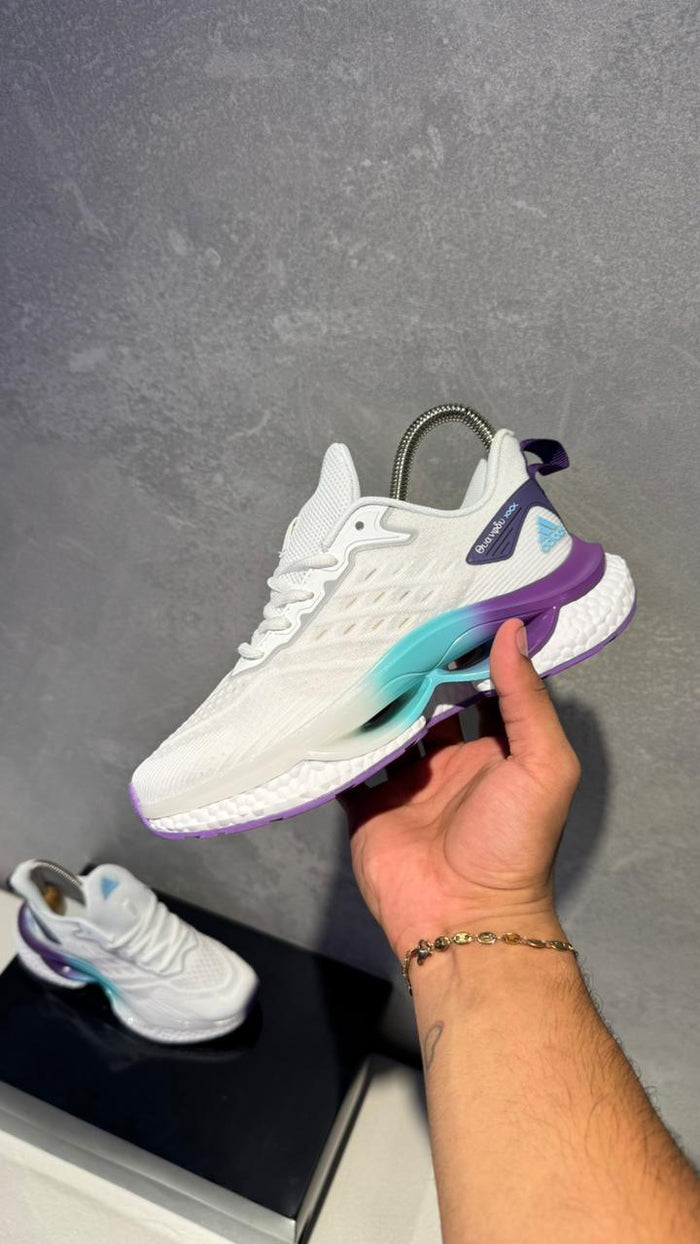 ADIDAS BOOST BLANCO MORADO