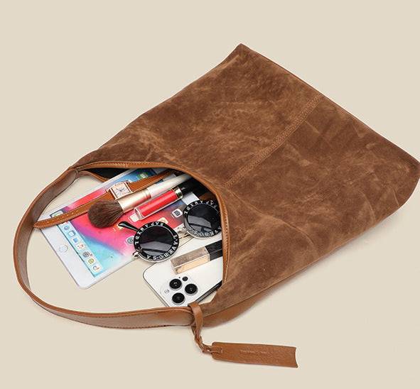 BP909 - Suede Shoulder Bucket Bag