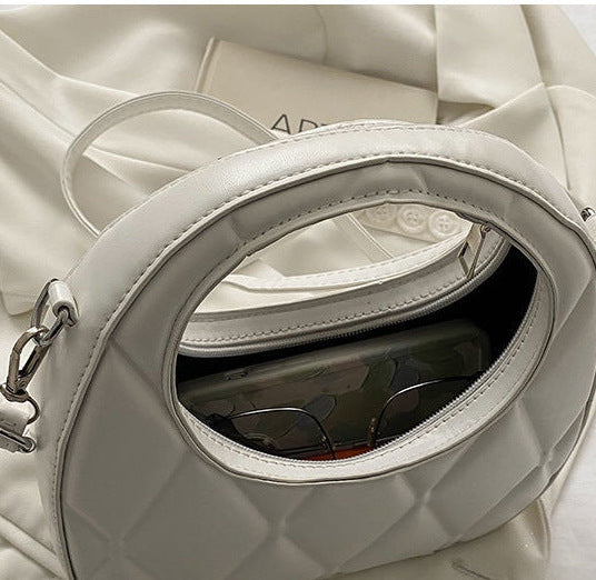 CL1388 - Korean Fashion White Messenger Bag