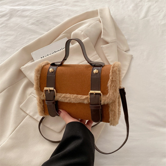 CL1606 - Belt Square Crossbody Bag