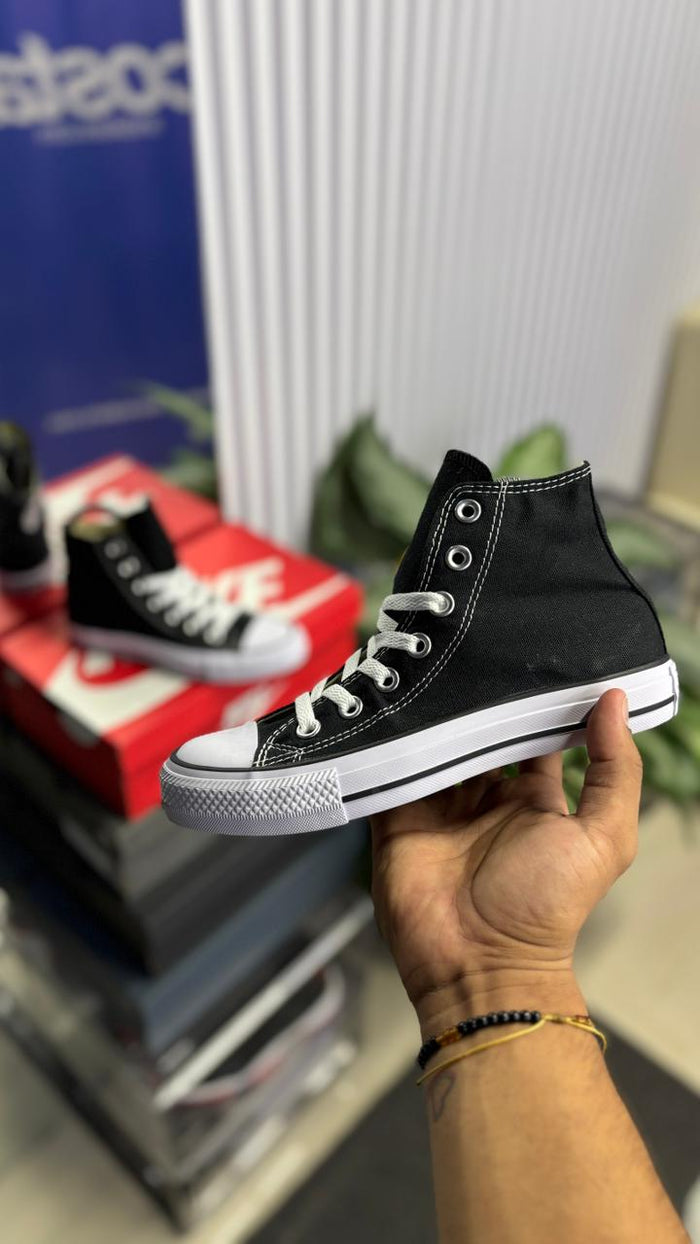 CONVERSE  PLATAFORMA NEGRO PROMO