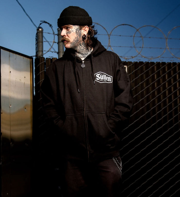 corpo-zip-frontt - Sullen