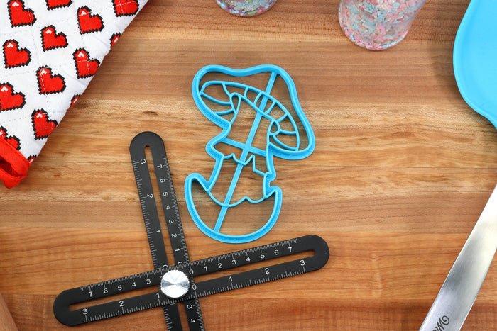 Cute Mushroom Cookie Cutters - Amanita, Chantrelle Pair, Sorrel Standing, Sleepy Oyster Mushroom, Deadly Nightblade - Forager Gift