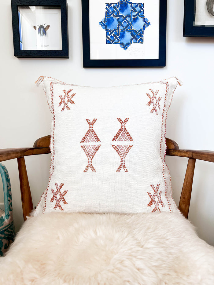Daisy Moroccan Cactus Silk Pillow