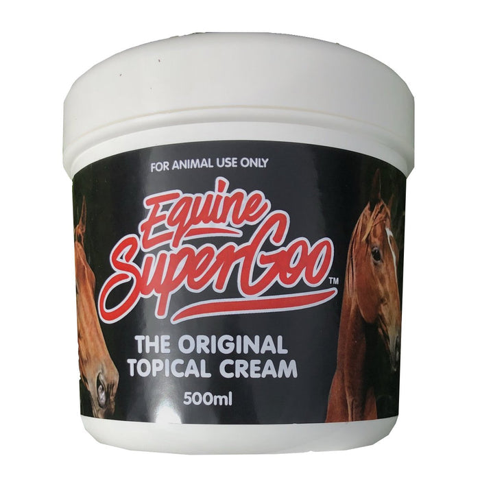 Cylindrical white tub of product with screw lid and black label.