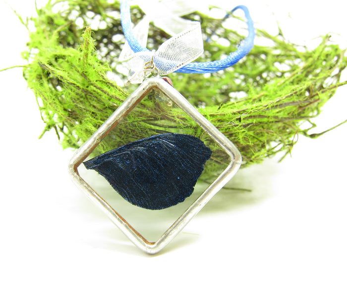 Royal Blue Fairy Wing Soldered Pendant Necklace