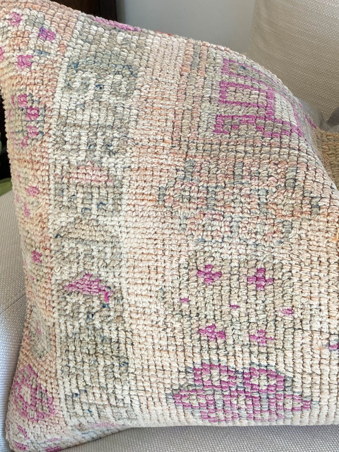 Fiona IV Handmade traditional Turkish oushak pillow cover made with vintage pastel rugs 16x24