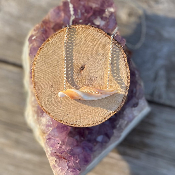 Flow Bar Necklace