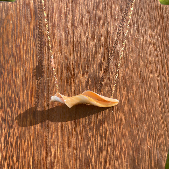 Flow Bar Necklace