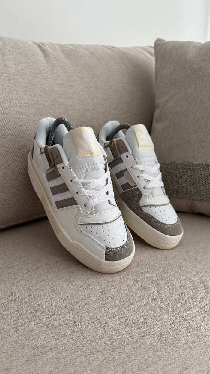 ADIDAS FORUM BLANCO GRIS PROMO