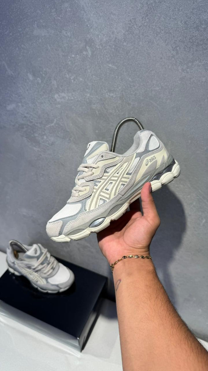 ASICS GEL BEIGE