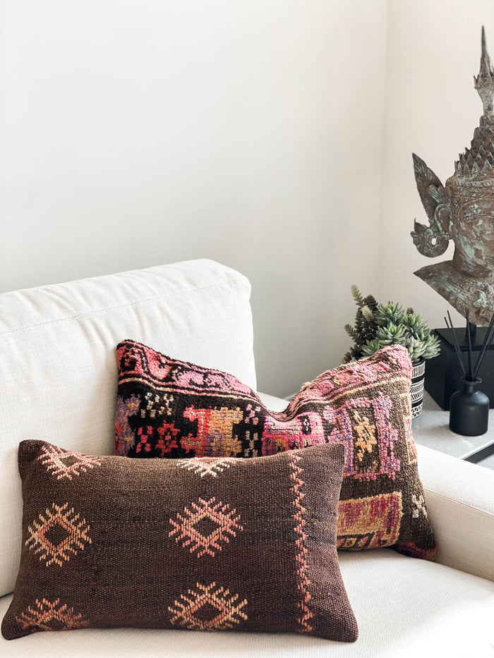 Handmade traditional Turkish oushak pillow cover made with vintage rugs 16x24 scandanavian eclectic boho decor