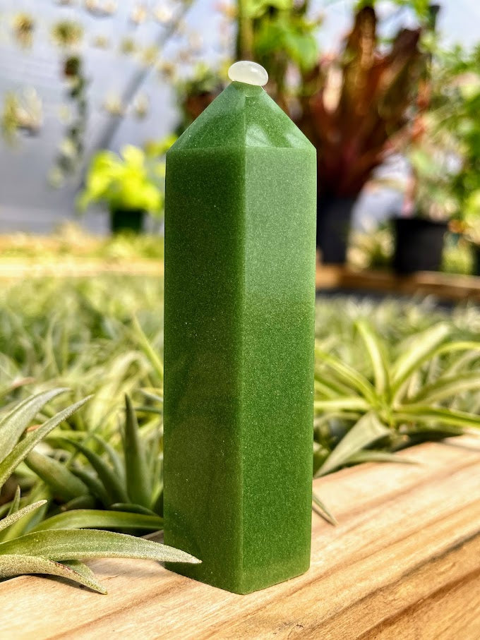 Green Luminous Crystal Point