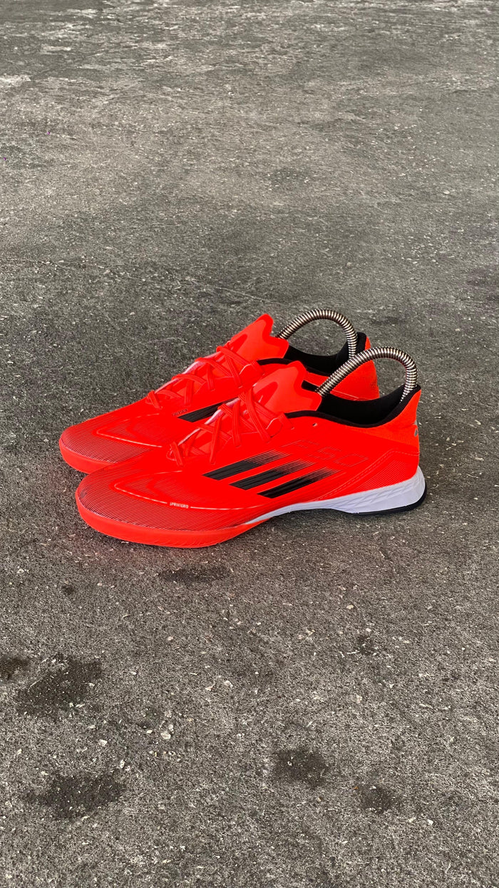ADIDAS GUAYO 26 SINTETICA F50 NARANJA