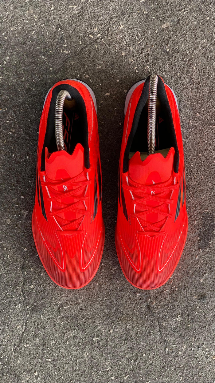 ADIDAS GUAYO 26 SINTETICA F50 NARANJA