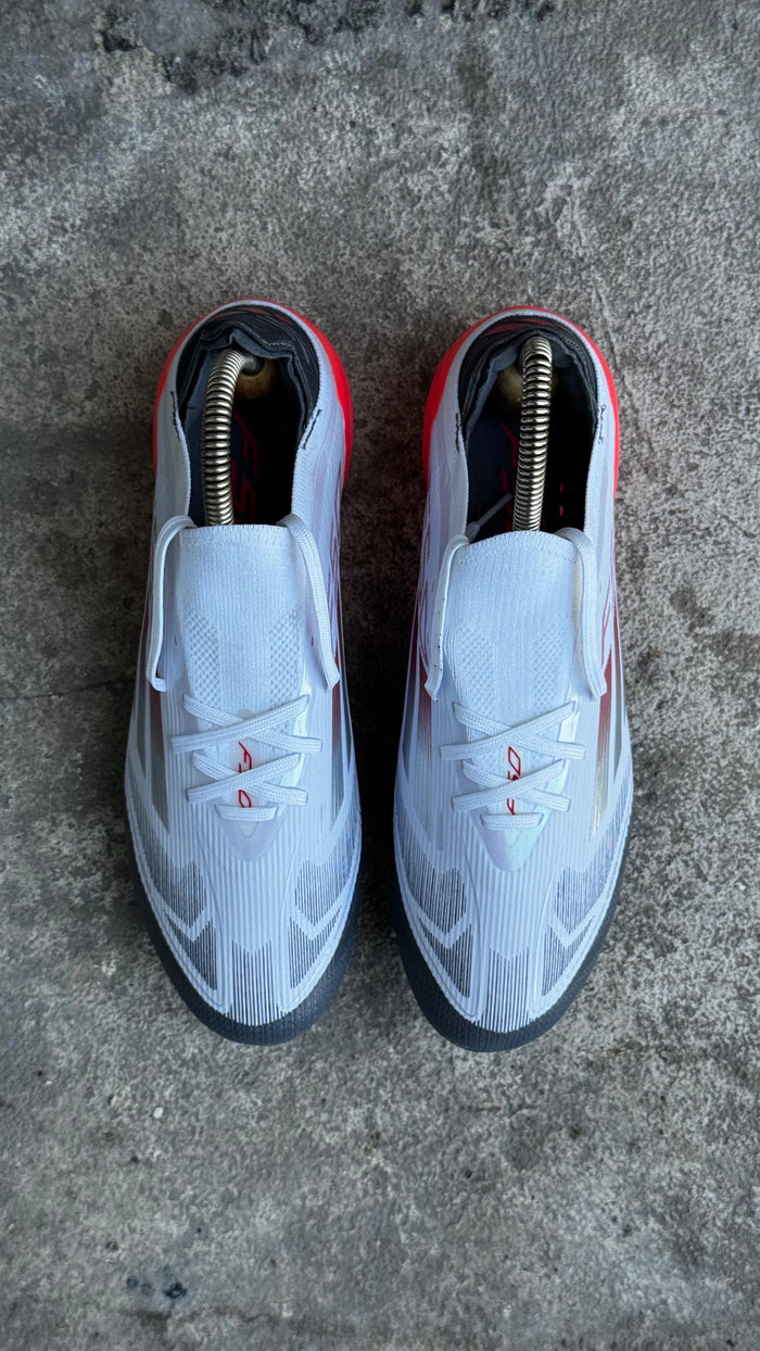 ADIDAS GUAYO F50 GRIS ROJO