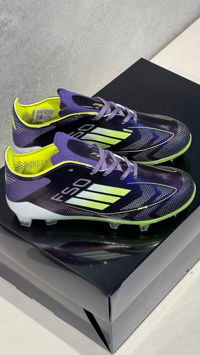 ADIDAS GUAYO F50 NIÑO NEGRO VERDE