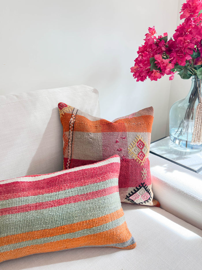 Honeycrisp Kilim Pillow (12x24)