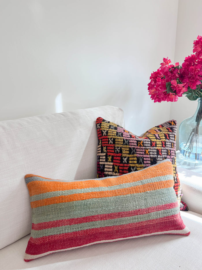 Honeycrisp Kilim Pillow (12x24)