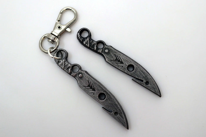 Destiny 2 Hunter Knife Keychain/Necklace for Destiny Cosplay - LootCaveCo